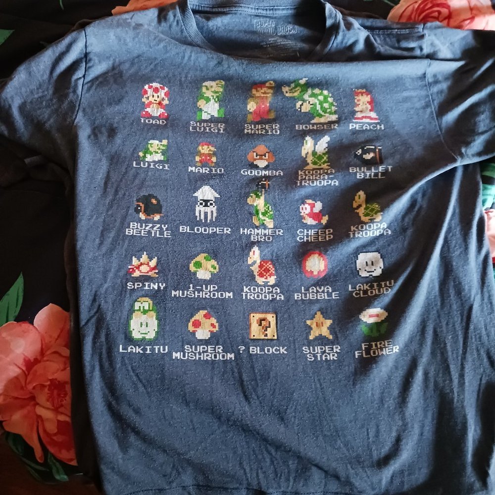 Mens Super Mario tee